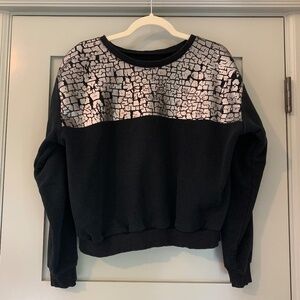 Smithson Clothing Animal Print Black and Silver Croc Print Sweatshirt Size M